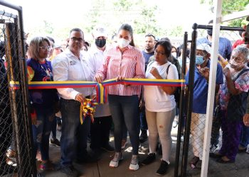 3723be36 60c9 4c95 a446 088fd0382e34