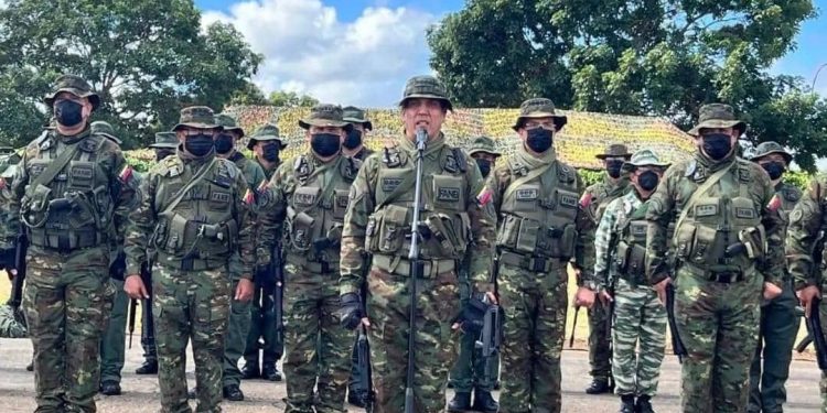 GJ Hernández Lárez dio inicio a la Operación Militar Autana 1-2022 en Bolívar 1 El Comandante del Ceofanb, GJ Domingo Hernández encabezó la jornada.