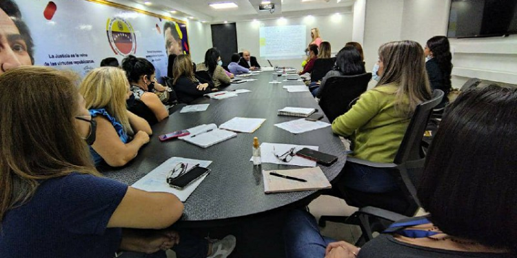 Taller sobre el derecho de las mujeres a una vida libre de violencia