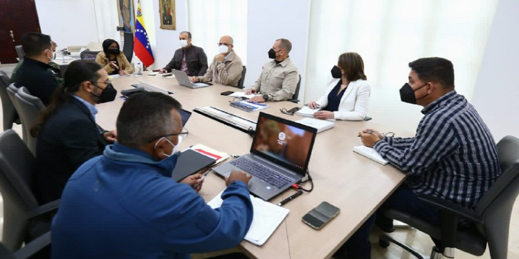 Gobierno evalúa avance del sistema 1x10 del Buen Gobierno y Bricomiles 1 Gobierno evalúa avance de sistema 1x10 del Buen Gobierno y Bricomiles