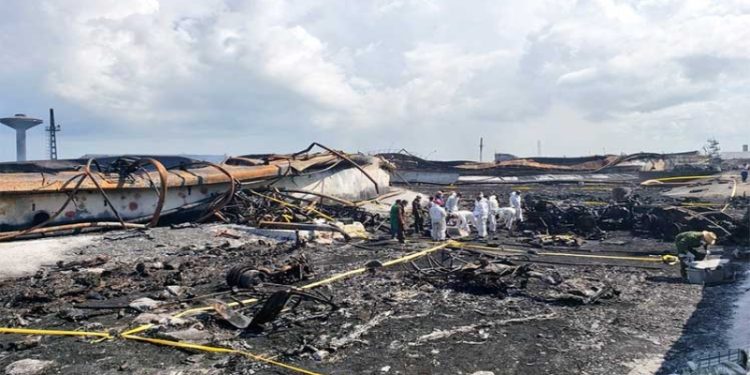 Evalúan daños e inician búsqueda de desaparecidos tras incendio en cuba 1 Evalúan daños e inician búsqueda de desaparecidos tras incendio en cuba