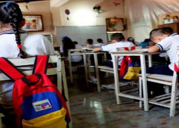 Mandatario Nacional anunció el regreso a clases el mes octubre