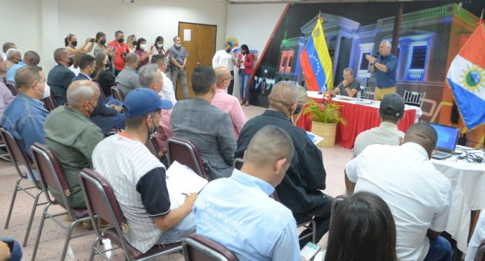 Instalado Órgano Superior de Turismo en Yaracuy 1 La actividad estuvo encabezada por el Ministro de turismo Alí Padrón junto al gobernador de Yaracuy Julio León.