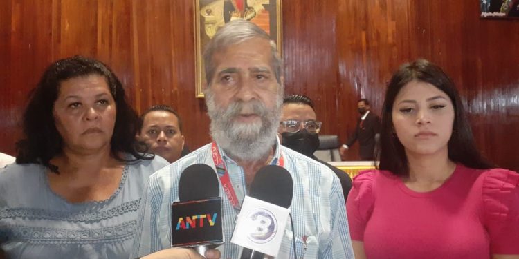 CLSEM reactivó comisiones para defender a los venezolanos de los ataques a la economía 1 Diputado Moisés Morón, presidente del parlamento regional en Monagas.