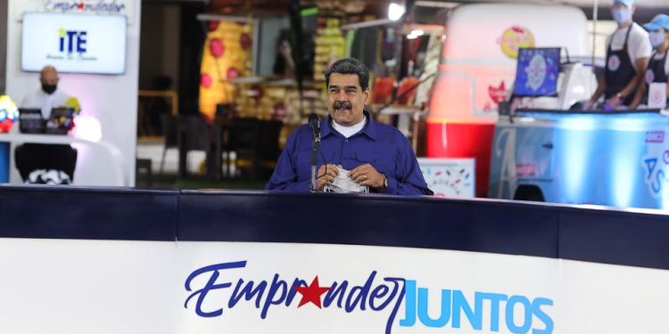 Presidente Maduro calificó como “piratería y robo” retención de oro en Reino Unido 1 image 31