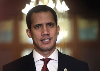 Guaidó criticó a Benedetti por no hablar de situación en Venezuela