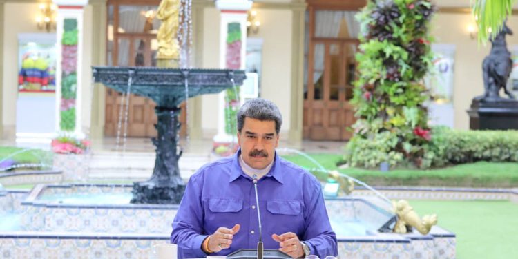 Maduro llama a militancia del PSUV a renovar liderazgos 1 Maduro llama a militancia del PSUV a renovar liderazgos