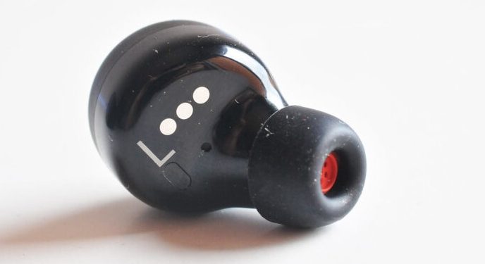 Conoce los audífonos modernos que detectan infecciones de oído 1 Estos audífonos fueron creados por científicos de la Universidad de Buffalo