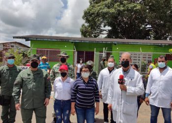 photo 5149978234346122572 y