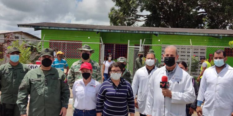 Bricomiles realizaron mantenimiento y mejora de servicios en CPT de Los Guaritos 1 photo 5149978234346122572 y