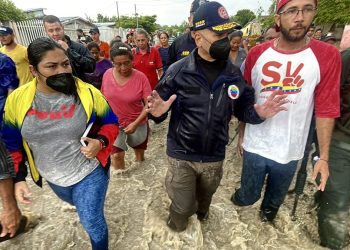 Ceballos señaló que lluvias afectaron a 700 familias durante el miércoles 10