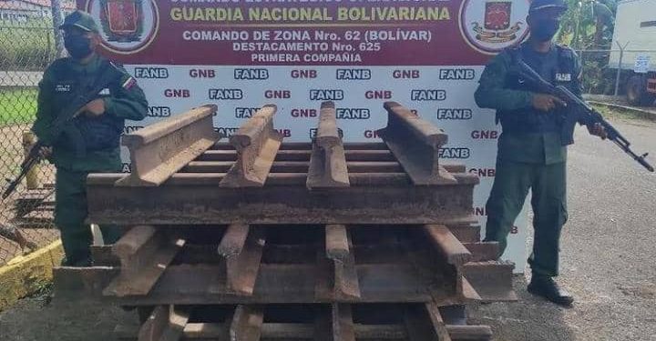 GNB incautó más de 3 toneladas de piezas para rieles de la empresa FMO 1 GNB incautó más de 3 toneladas de piezas para rieles de la empresa FMO
