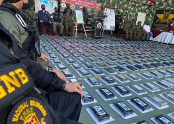 de23b1bb 1c9c 45f7 b0ff a4cfefb2ec39