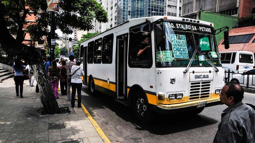 Transportistas defienden ajuste en la tarifa del pasaje