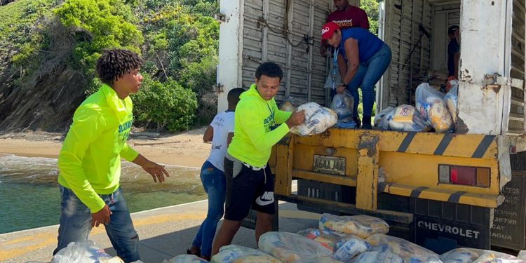 Distribuidas 35 toneladas de alimentos en poblaciones de Aragua 1 Distribuidas 35 toneladas de alimentos en poblaciones de Aragua