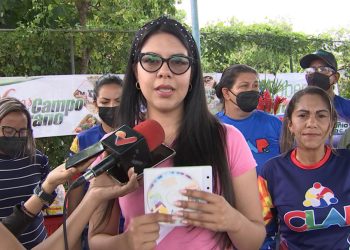 Casi de mil 700 familias de San Vicente reciben combos proteicos