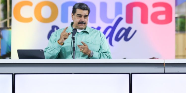 Maduro aseguró que el socialismo se expresa en los consejos comunales 1 Maduro aseguró que el socialismo se expresa en los consejos comunales