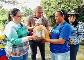 Gobierno Bolivariano entregó 152 microfinanciamientos a pescadores de Cojedes