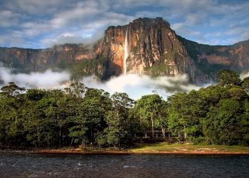 Maduro invita al mundo a apreciar las bellezas de Venezuela