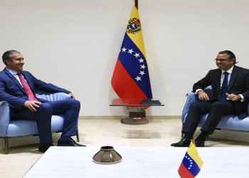 Venezuela firmará acuerdos con Chevron