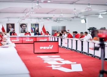 PSUV respalda el diálogo en México