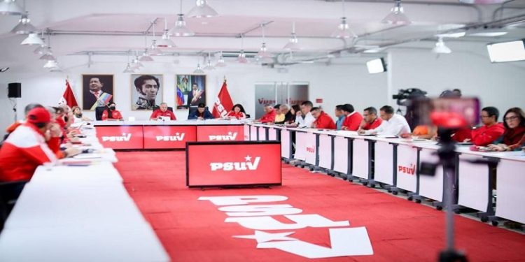 PSUV respalda el diálogo en México