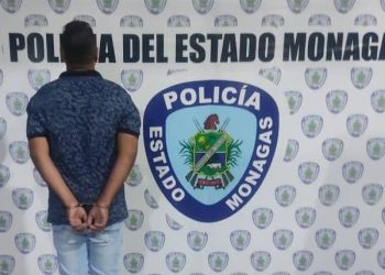 Sujeto aprehendido por presunto robo en un taller mecánico.