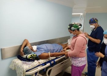 Realizan jornada quirúrgica de prostatectomía simple y radical abierta en el HUMNT