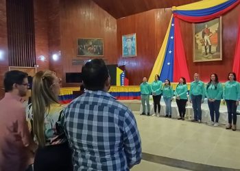 <strong>Instalada Comisión Permanente de Producción, Desarrollo Económico, Comercio y Contra la Especulación</strong> 3 La Comisión Permanente de Producción, Desarrollo Económico, Comercio y Contra la Especulación