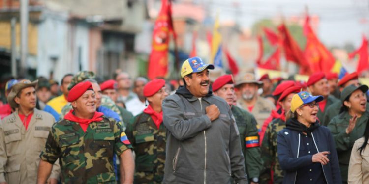 Presidente Maduro encabezó marcha del #4f a 31 años de la rebelión cívico-militar 1 Presidente Nicolás Maduro durante la marcha del 4F.