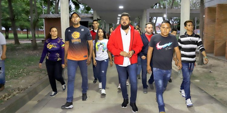 Gobernador Ernesto Luna supervisa avances en trabajos de rehabilitación de la UDO 1 Gobernador Ernesto Luna supervisa avances en trabajos.