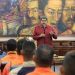 El presidente de Venezuela. Nicolás Maduro entrega reconocimiento a a los integrantes de la Fuerza de Tarea Humanitaria «Simón Bolívar»