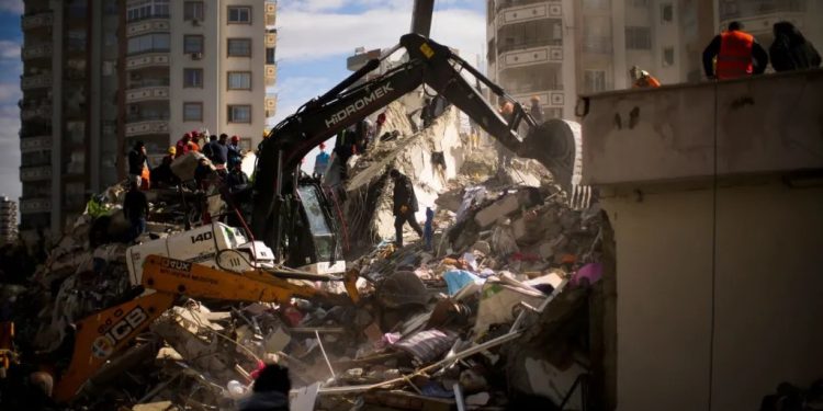 <strong>Los terremotos de Turquía y Siria dejan más de 11.200 muertos</strong> 1 photo1675867040