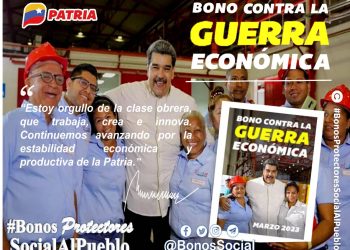 Presidente Nicolás Maduro entrega bono contra la Guerra Económica