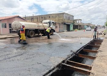 Gobierno Bolivariano une esfuerzos interinstitucionales para atender a la comunidad El Paraíso.