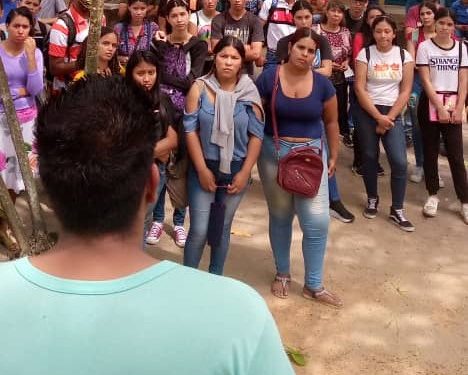 <strong>Estudiantes de la UPEL contarán de nuevo con servicio de transporte</strong> 1 Asamblea de estudiantes de la UPEL. (Foto: Cortesía).