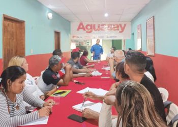 Equipo de dirección municipal del PSUV en Aguasay.