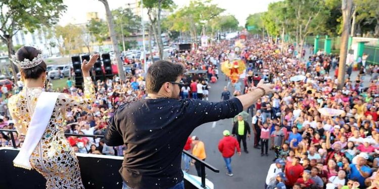 Alcaldesa de Maturín se comprometió a cancelar premiaciones de los ganadores del Carnaval 2023 1 Desfiles de Carnaval se realizaron en la av. Raúl Leoni.