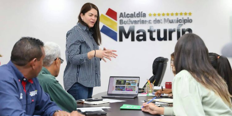 Ana Fuentes presenta balance y destaca operatividad de los servicios públicos