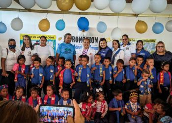 Primera promoción del esquema de inmunización (Foto: Luis Daniel Fernández)