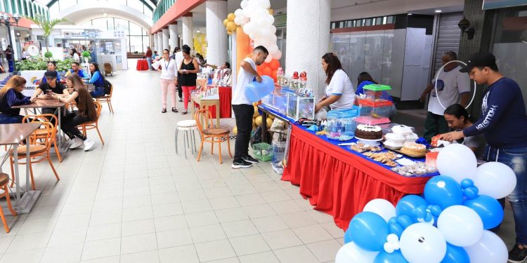Fondeem impulsa el emprendimiento en la Expoferia de La Cascada 1 El arte de la repostería no puede faltar en expoferias de emprendimiento (Foto: Saúl Blanco)
