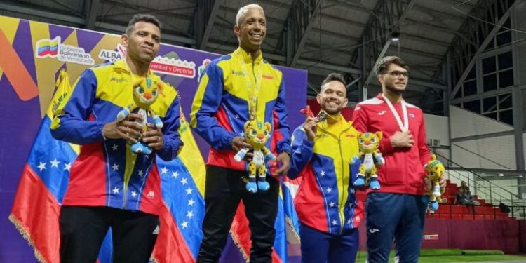 Venezuela mantiene primer lugar del medallero de los Juegos del ALBA 1 IMG 20230423 211046 917 768x1024 1