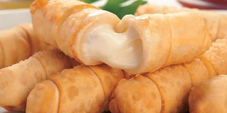 Venezuela declara al tradicional "tequeño" como patrimonio de interés cultural 1 Tequeno e1682032136121