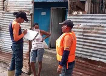 En análisis de gestión de riesgo casa por casa, se observó que siete unidades habitacionales presentaron daños estructurales leves.