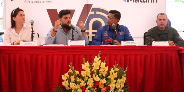 Ministro de Vivienda entregó materiales para reactivar proyecto habitacional en Maturín 1 WhatsApp Image 2023 05 19 at 12.19.10 PM 1