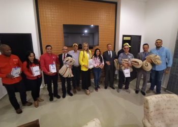 Cuerpo diplomático árabe-asiático recibió abrazo fraterno de los venezolanos en la Expo Petróleo 6 image 30