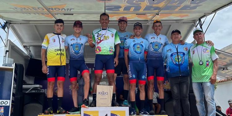 1b73929f 5094 4877 b1ec f0f0b9046513