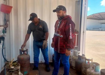 8a618dd9 2d98 4dea b577 2261f2e5764e