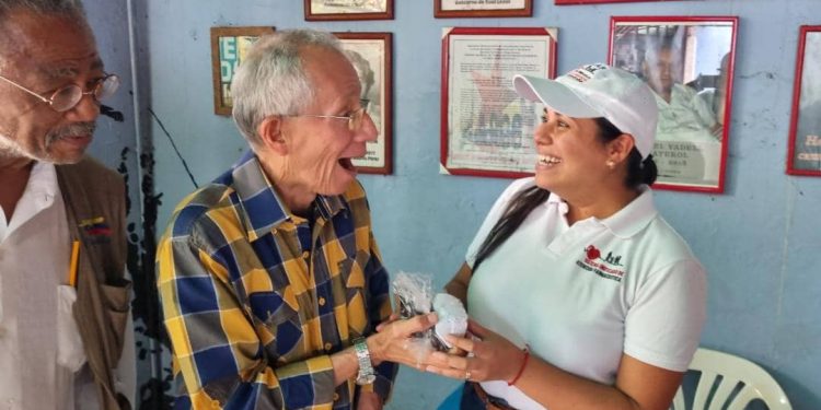 Sistema Unificado de Atención Farmacéutica entregó medicamentos a 180 adultos mayores 1 WhatsApp Image 2023 06 06 at 2.13.54 PM 1