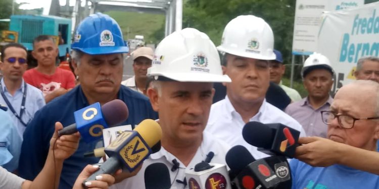 3 mil 500 usuarios fueron favorecidos con la restauración integral del puente sobre el río Navay 1 WhatsApp Image 2023 06 15 at 9.44.50 PM